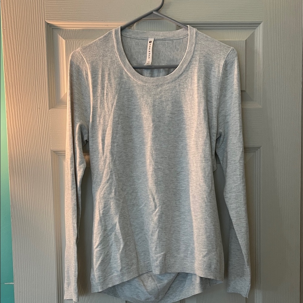 Fabletics Heather Gray Long Sleeve Women's Top